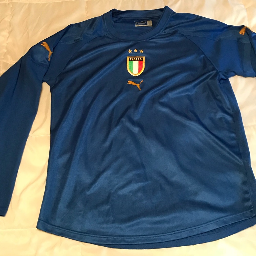 Italy T-shirt. ACTUALLY PURCHASED IN ROME, ITALY!!